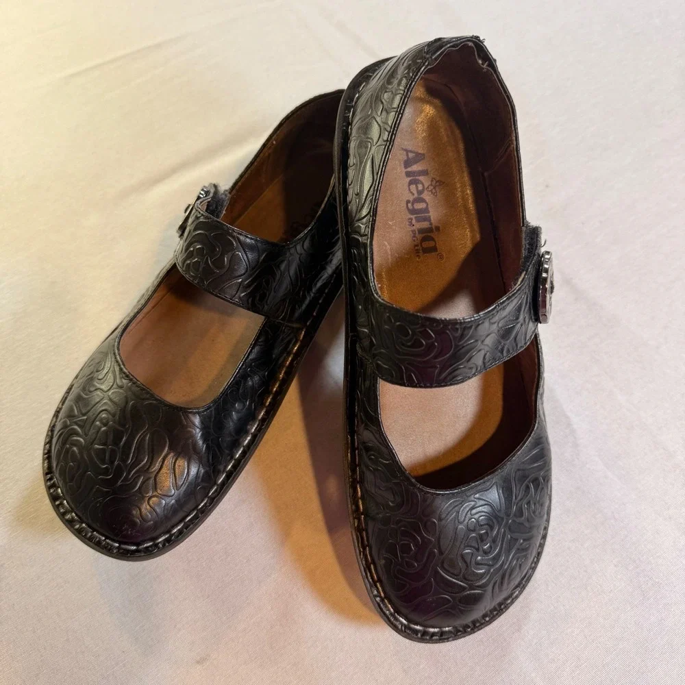 Alegria Paloma Mary Jane Womens 38 Black Embossed Leather Floral Comfort Nurse - Picture 1 of 7